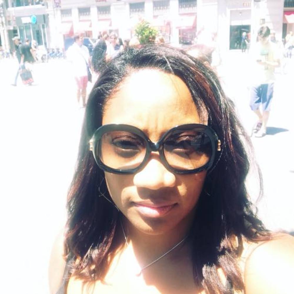 Meet your Posher, Stephanie